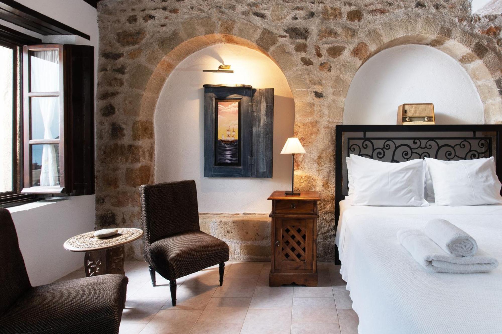 Pablito House-Seaview Monemvasia Nests エクステリア 写真